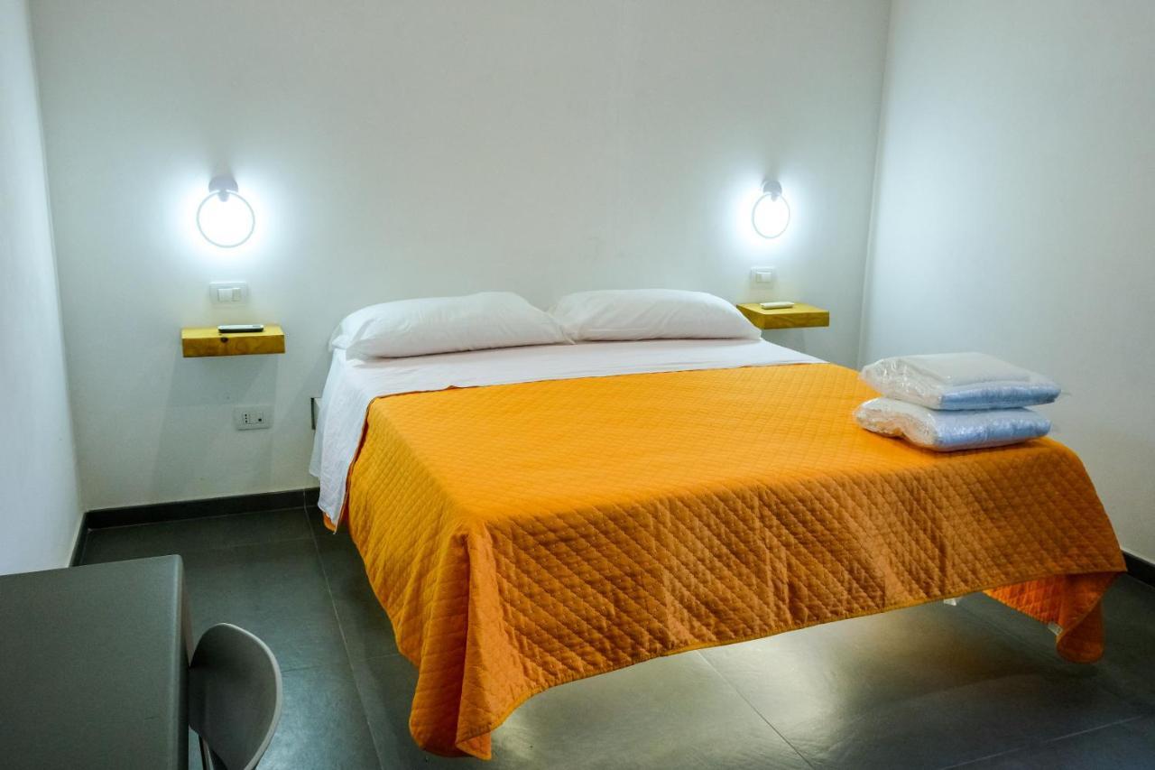 Allegro Hotels ナポリ エクステリア 写真